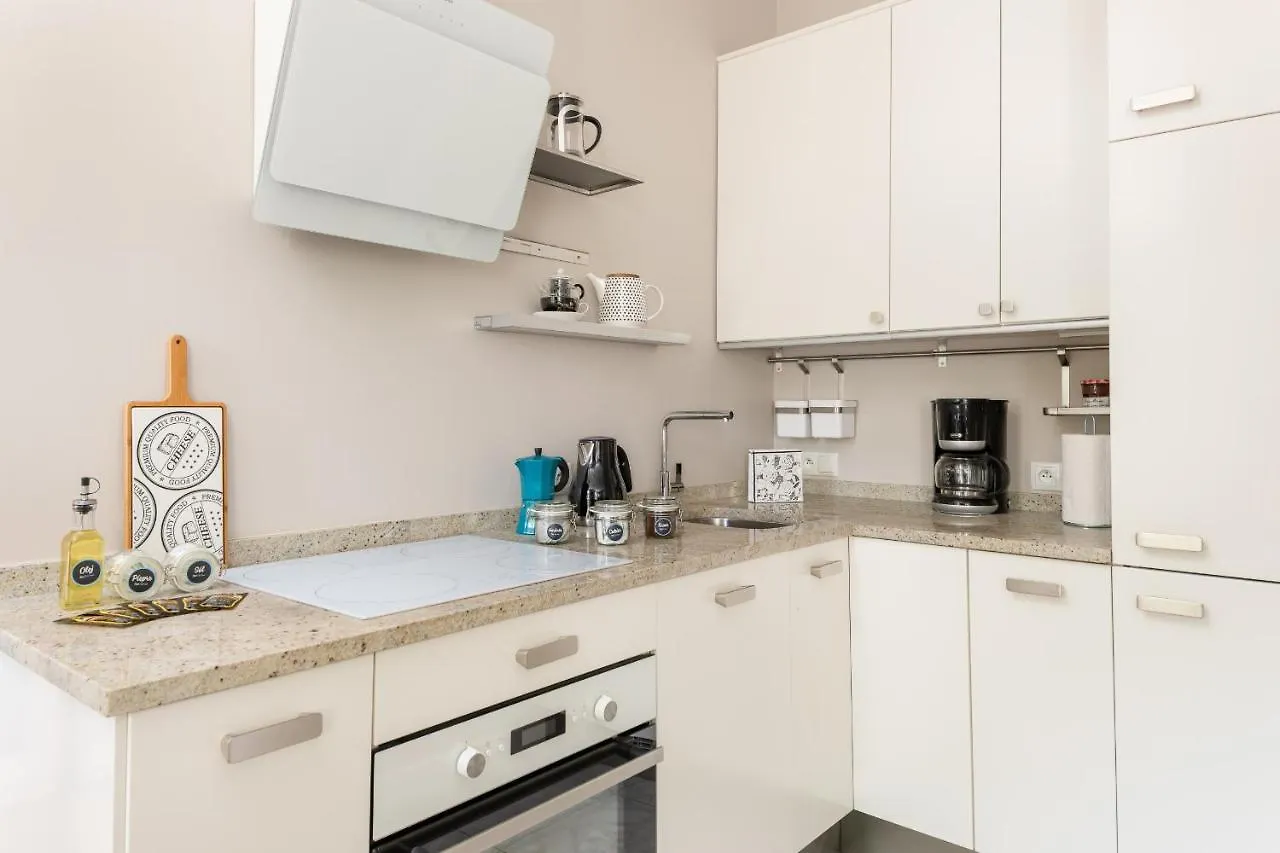 Cosy Studio Nowy Swiat Srodmiescie By Noclegi Renters Warsaw