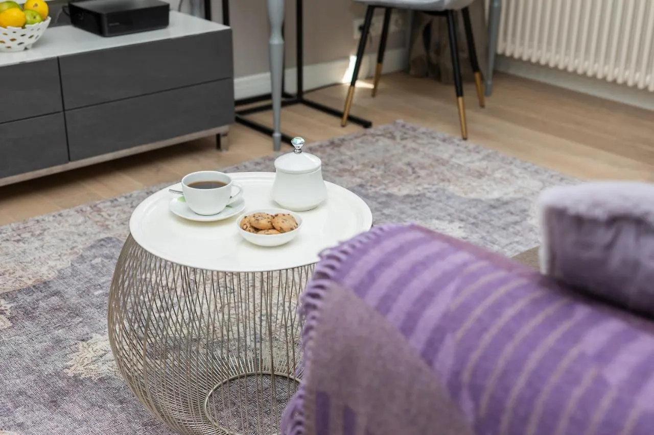 Cosy Studio Nowy Swiat Srodmiescie By Noclegi Renters Warsaw 0*,  Poland
